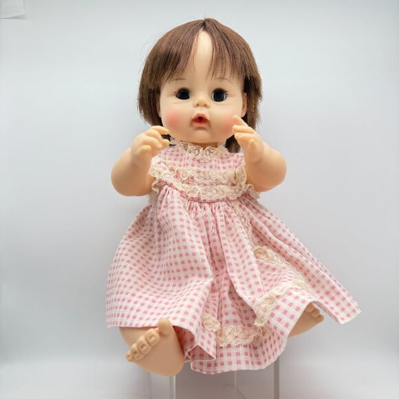 Madame Alexander Sweet Tears Doll #3627 Pink Gingham Dress - Original Pacifier - Picture 2 of 11